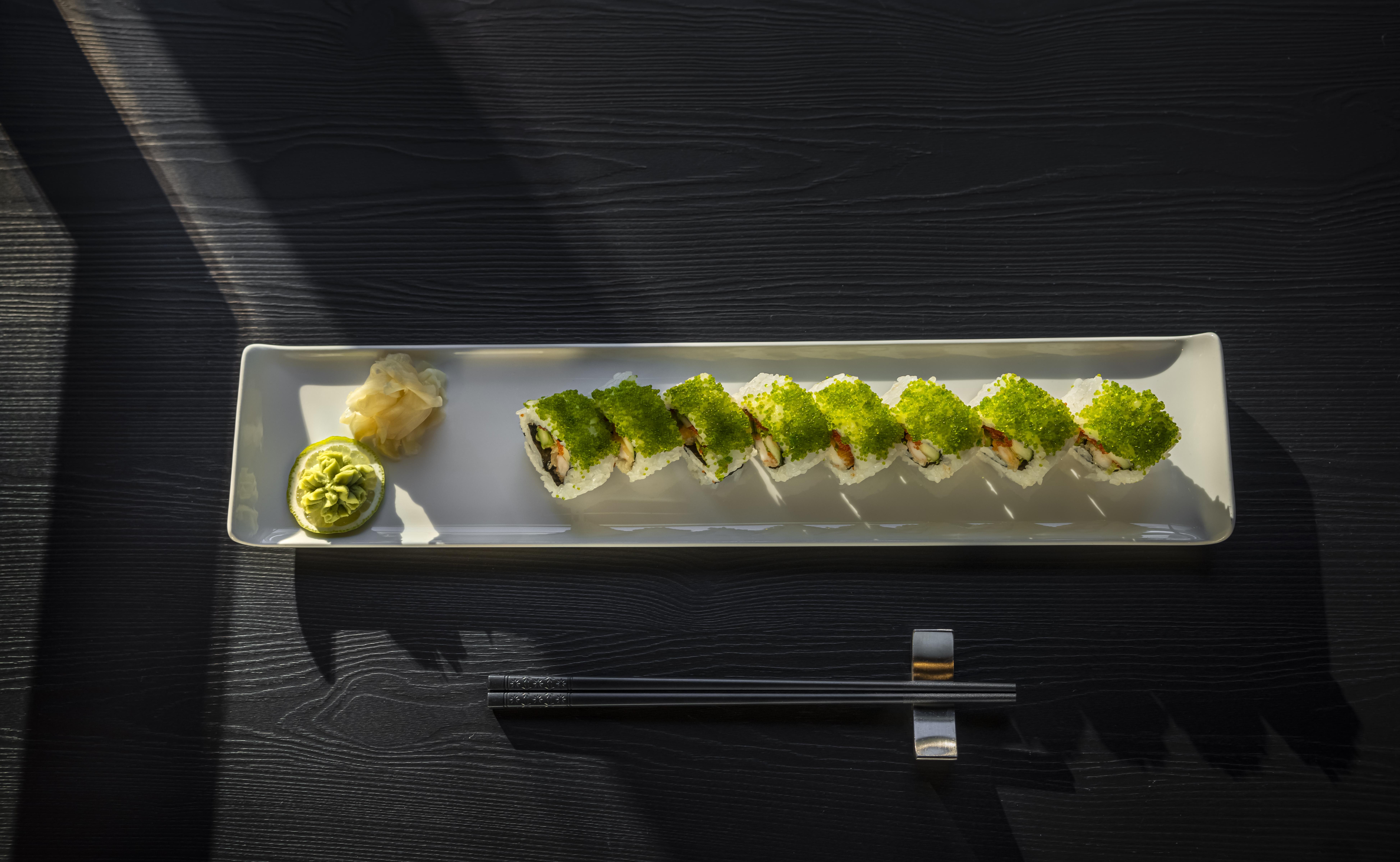 โรงแรมโลเน โรวีน ภายนอก รูปภาพ Sushi