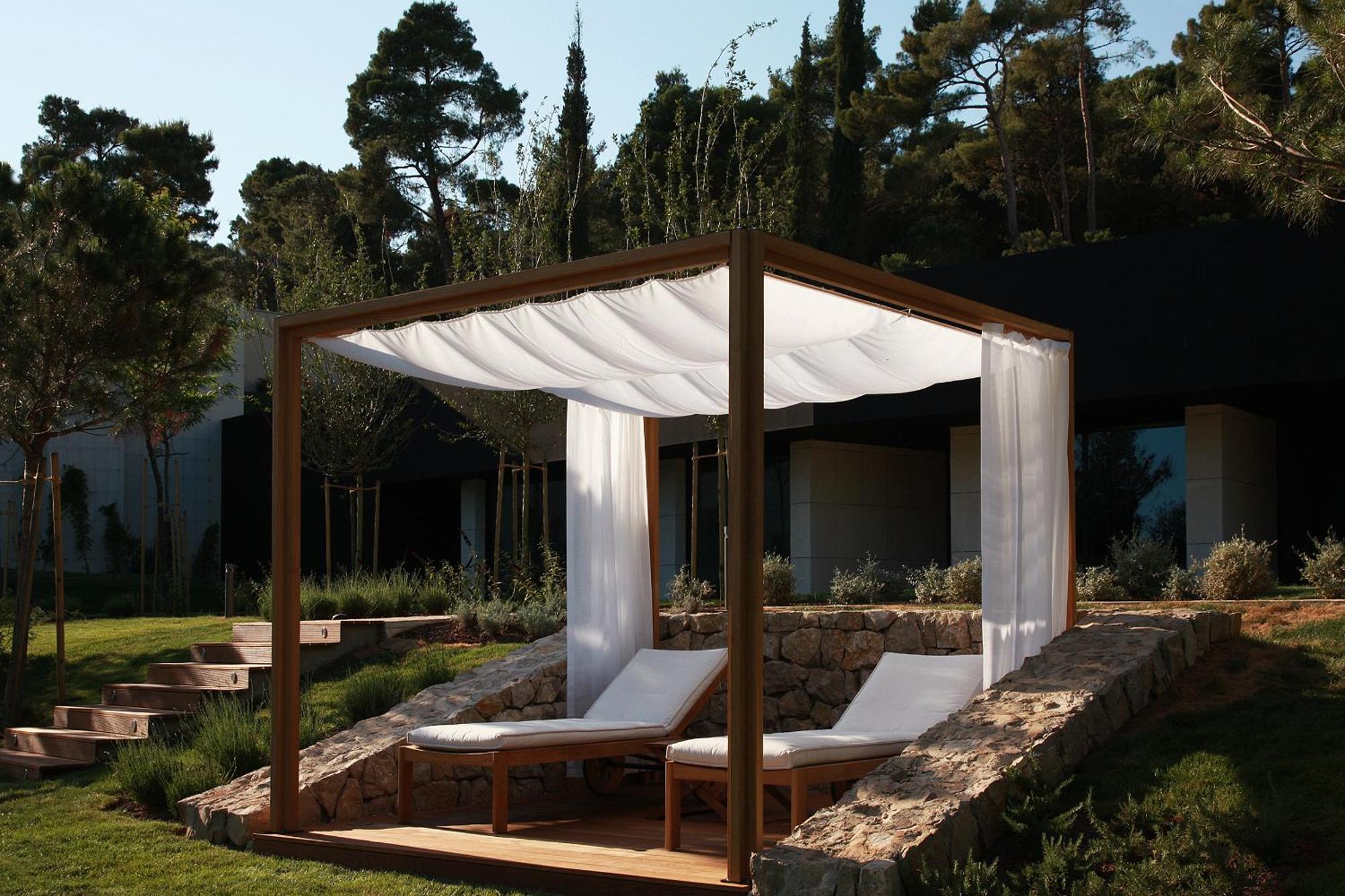 โรงแรมโลเน โรวีน สิ่งอำนวยความสะดวก รูปภาพ Pergola