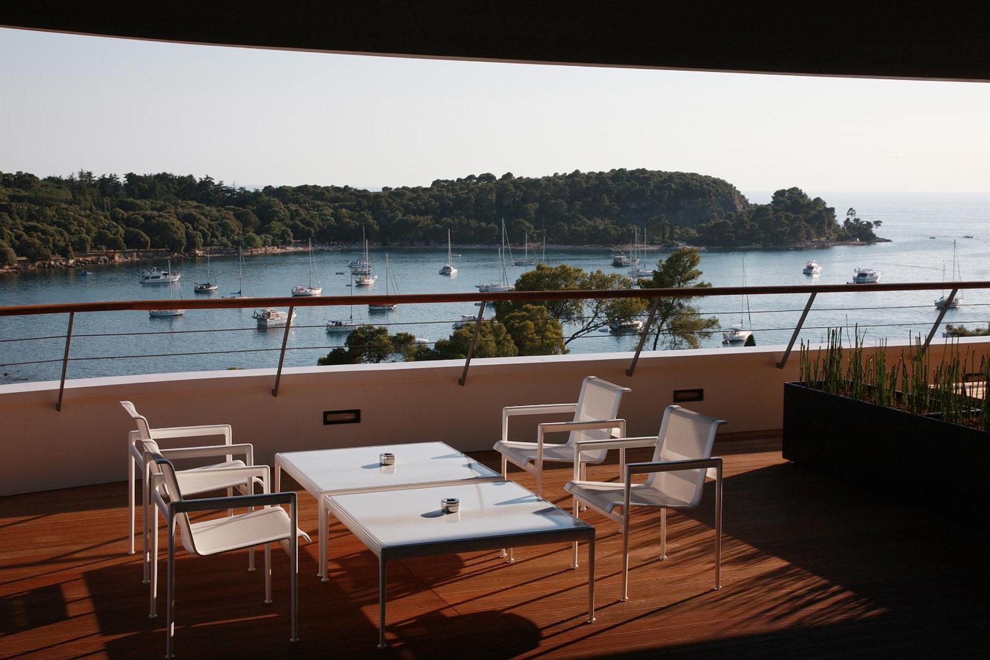 โรงแรมโลเน โรวีน ห้อง รูปภาพ View from the hotel